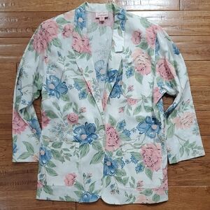Jaclyn Smith Floral Lightweight Blazer